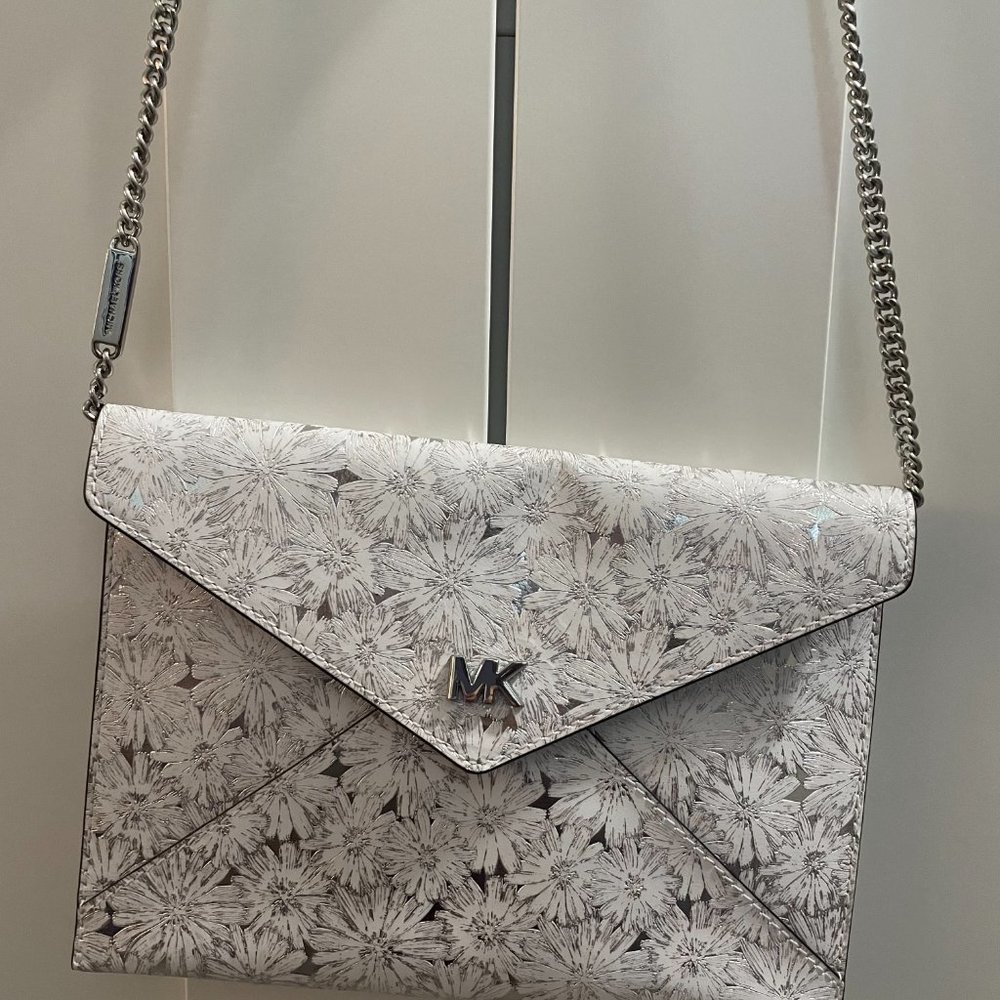 Michael Kors Barbara Medium Soft Envelope Clutch (White/Silver)